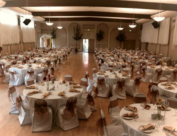 social_hall_fb_photo_contrast